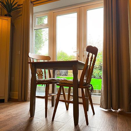 バートン・オン・ザ・ウォーター Beautiful Cotswold Couples Retreatヴィラ エクステリア 写真