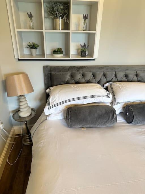 バートン・オン・ザ・ウォーター Beautiful Cotswold Couples Retreatヴィラ エクステリア 写真